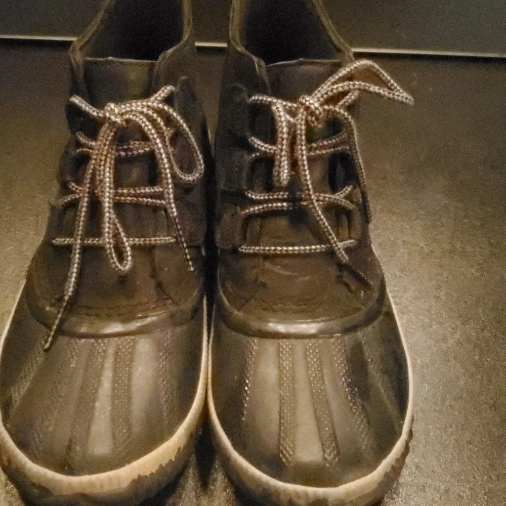Sorel Women's Waterproof Boots Size 8.5. #030926a
